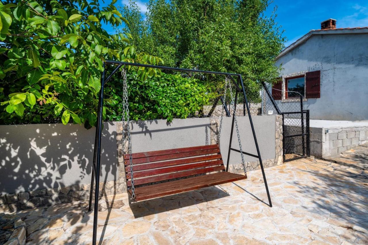 Villa Eagle Benkovac Exteriér fotografie