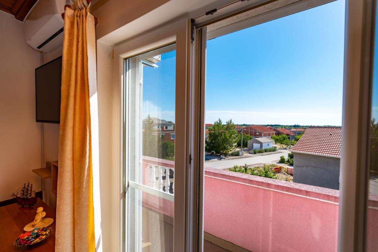 Villa Eagle Benkovac Exteriér fotografie