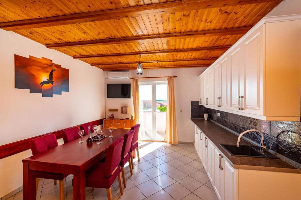 Villa Eagle Benkovac Exteriér fotografie