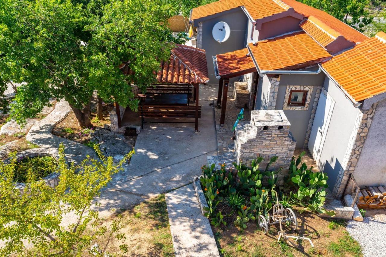Villa Eagle Benkovac Exteriér fotografie