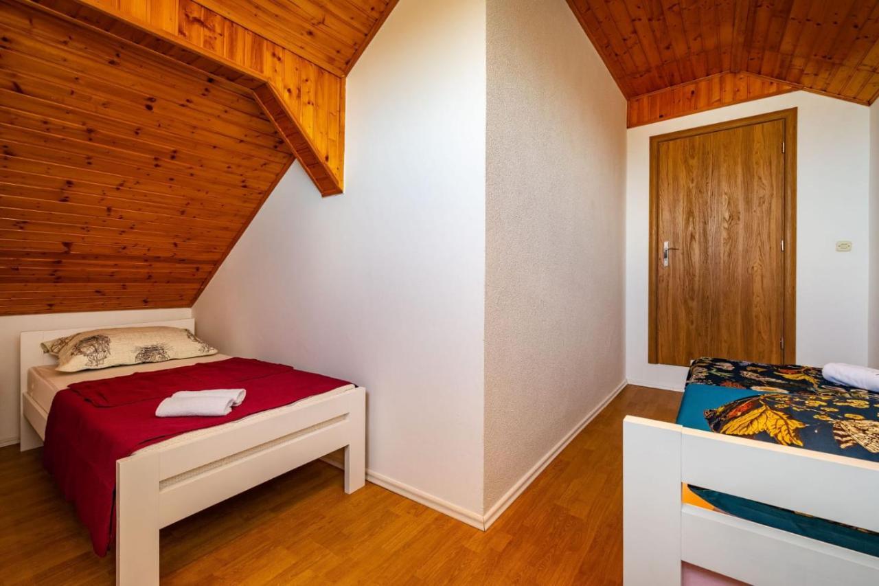 Villa Eagle Benkovac Exteriér fotografie